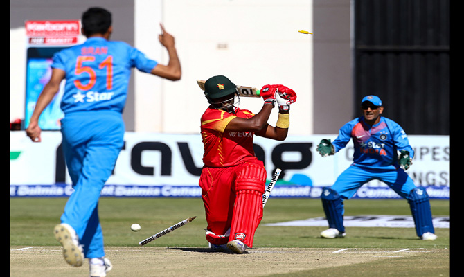 दूसरे T-20 में भारत ने ज़िम्बाब्वे को 10 विकेट से रौंदा
